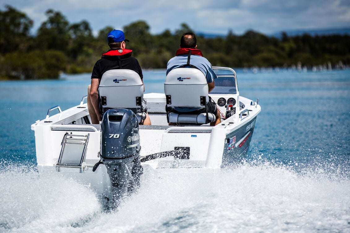 How much does it cost to buy and maintain a boat?