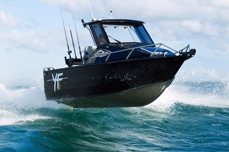 Boating in rough water: A short guide – Hunts Marine