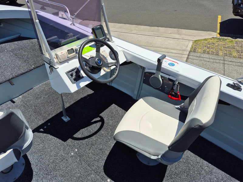 Brooker 450 Sports Side Console