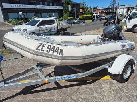 AVON 1989 3.4m RIB