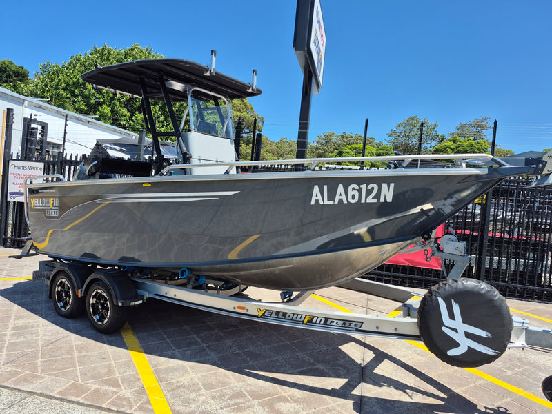 Yellowfin 5800 Centre Console