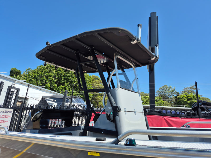 Yellowfin 5800 Centre Console