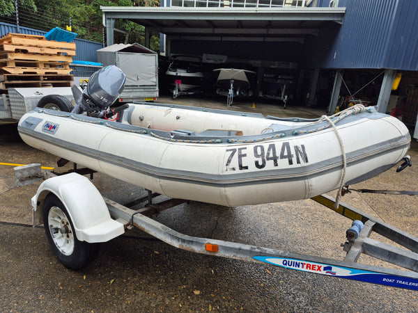 AVON 1989 3.4m RIB