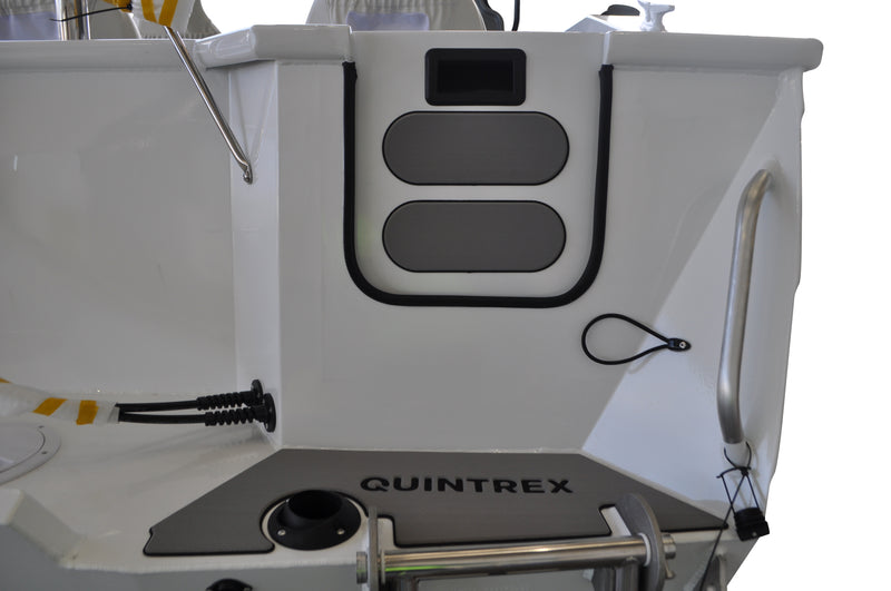 Quintrex 550 Frontier Side Console