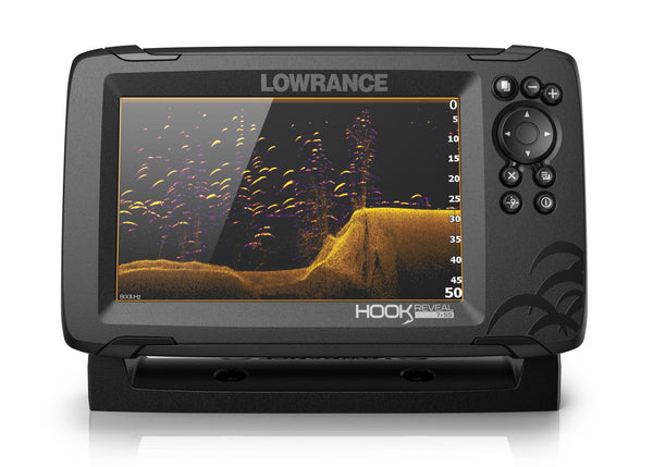 Fishfinder Lowrance X-4 Pro with dual-search 83/200kHz Skimmer® transducer.